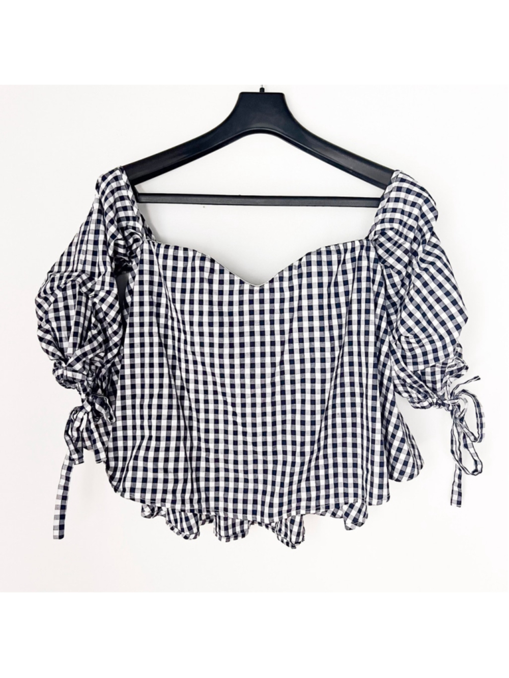 Haute Rogue Size M Navy White Gingham Off Shoulder Sleeve Crop Top Cottagecore